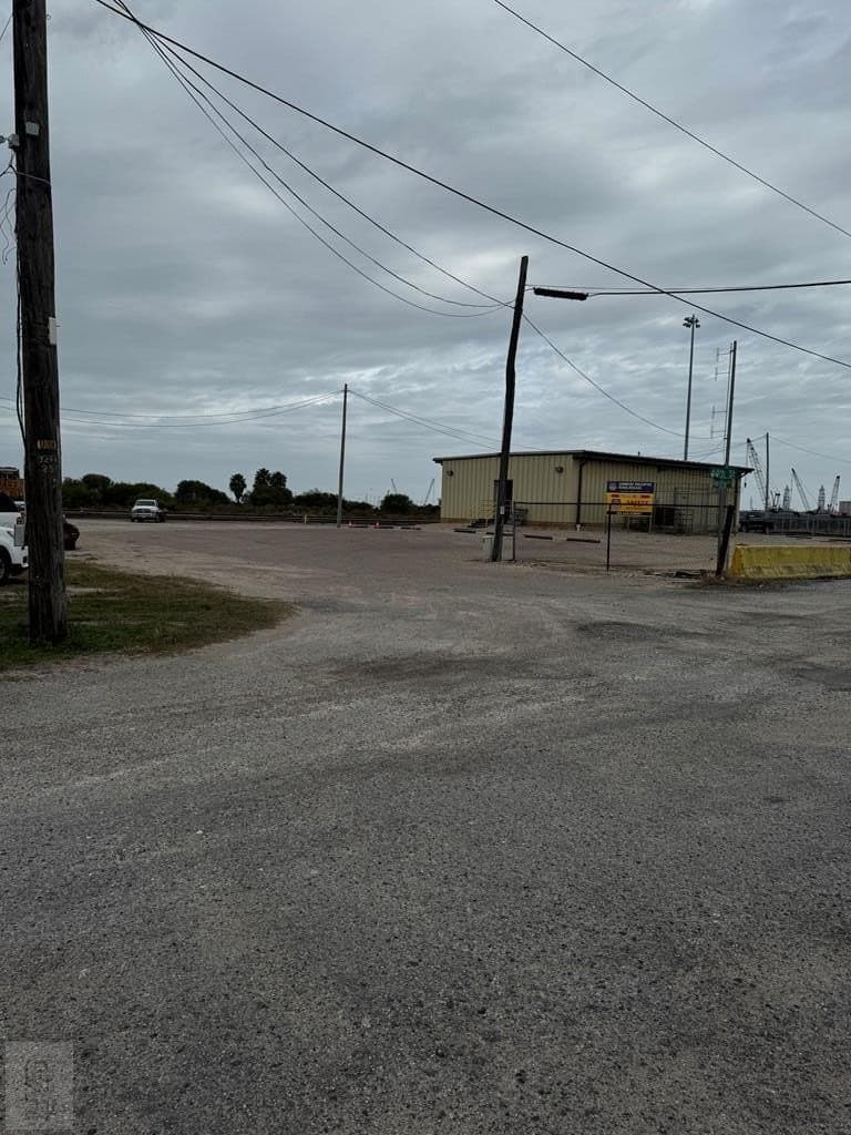 0.75 acres in Texas County gallery image 3