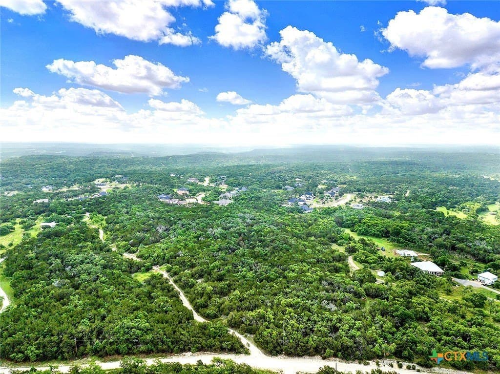 11.28 acres in Hays County gallery image 4