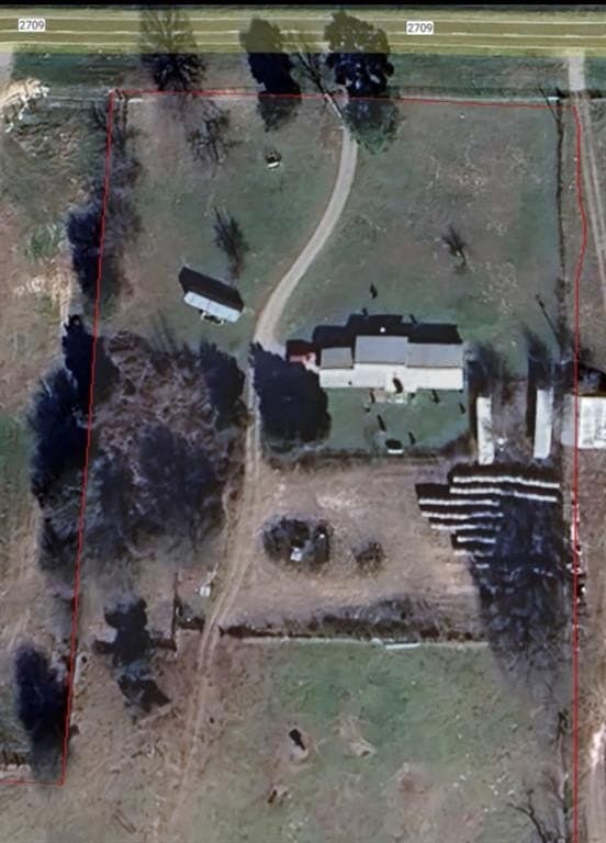 50.81 acres in Henderson County