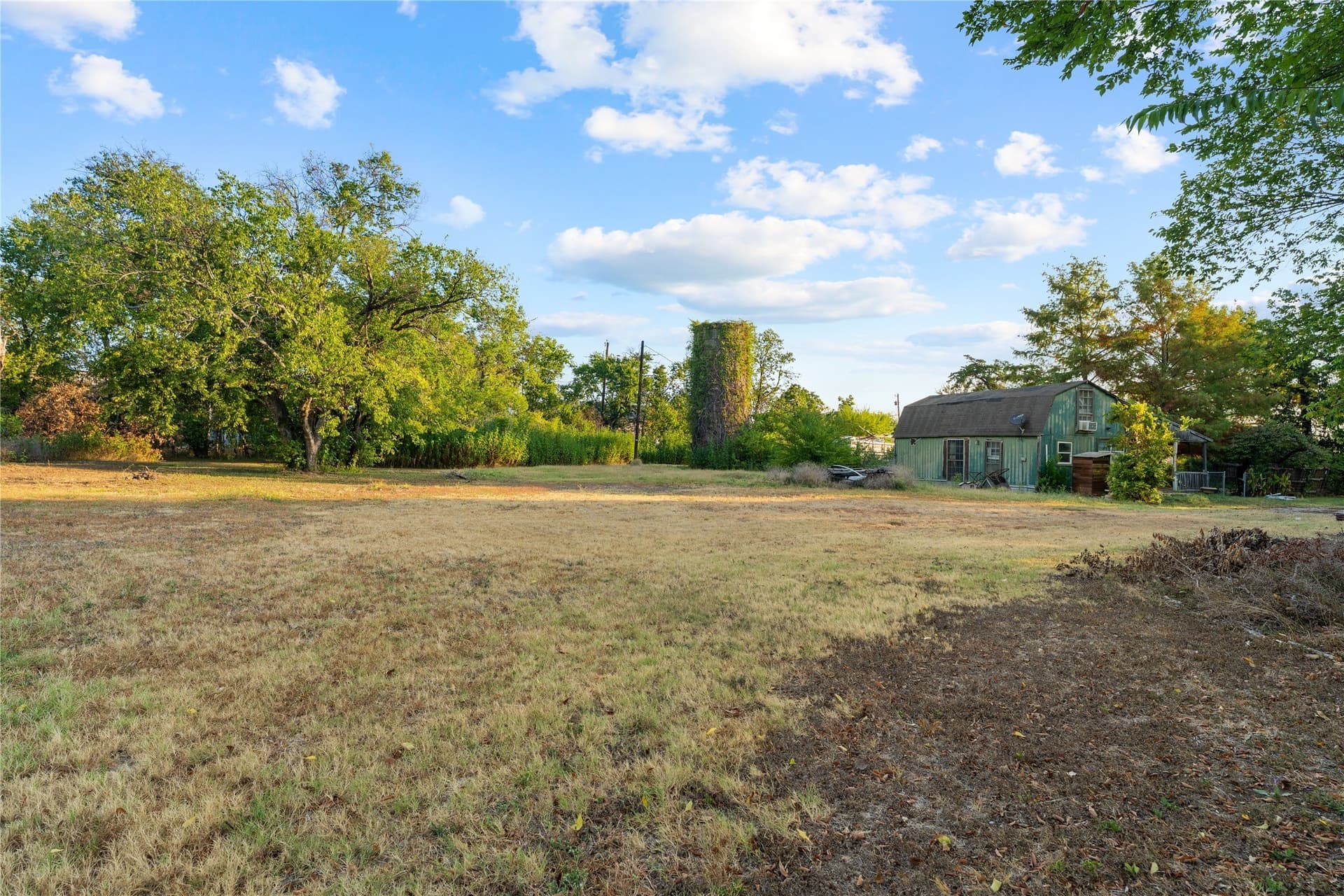 1.21 acres in McLennan County - photo 15