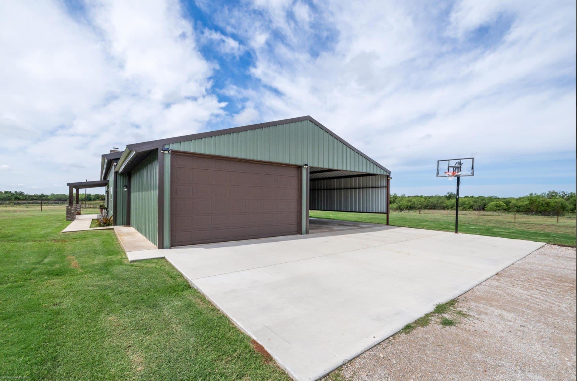 10 acres in Parker County - photo 2