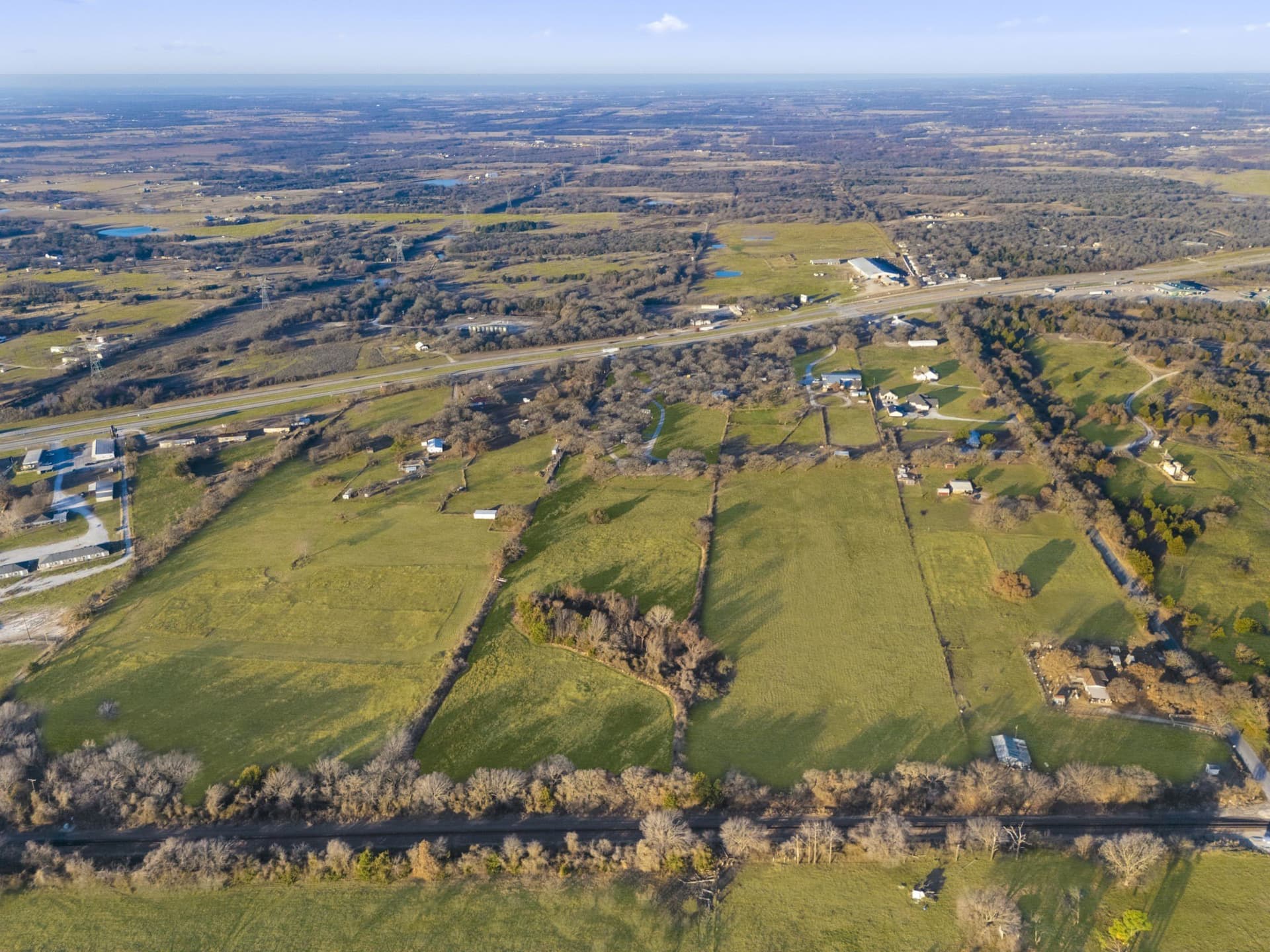 16.3 acres in Wise County - photo 5