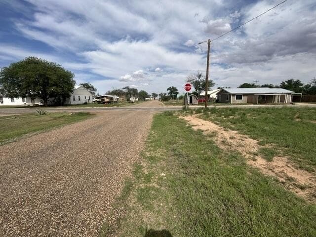 0.45 acres in Hockley County gallery image 3