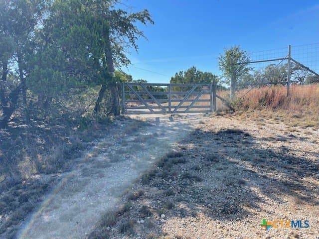16.38 acres in Lampasas County - photo 18