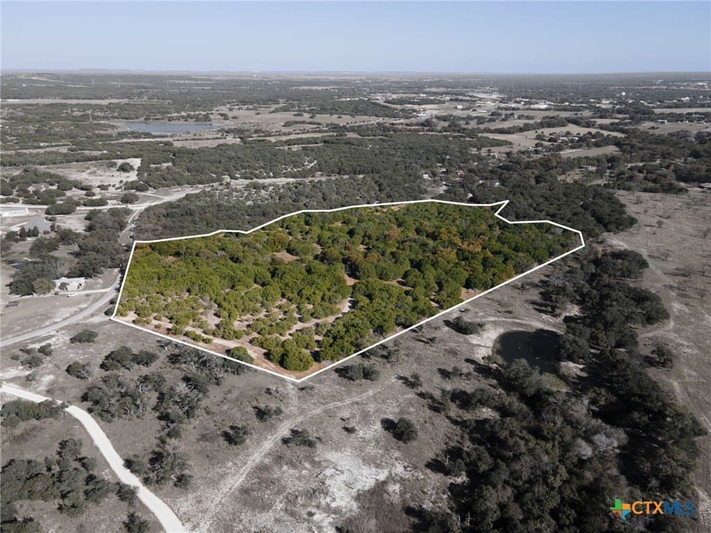 16.38 acres in Lampasas County - photo 7
