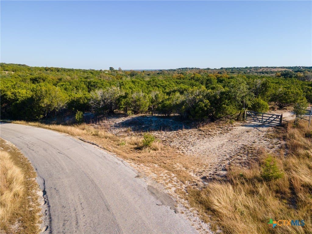 16.38 acres in Lampasas County gallery image 4