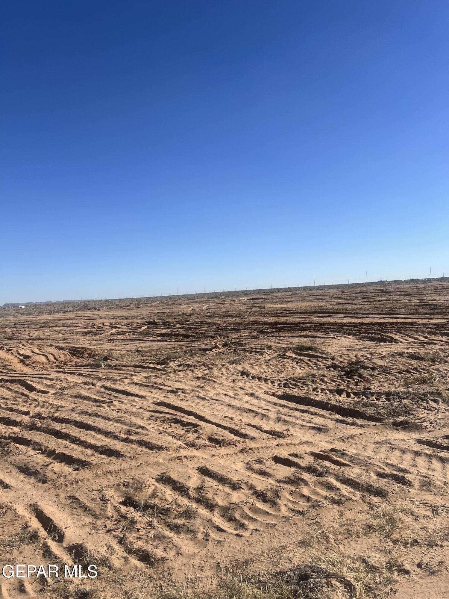 3.3 acres in El Paso County gallery image 4