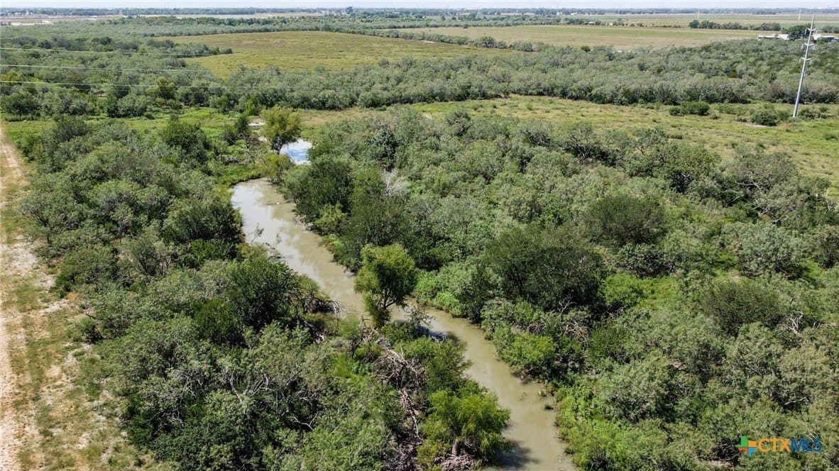 104.7 acres in Guadalupe County - photo 12