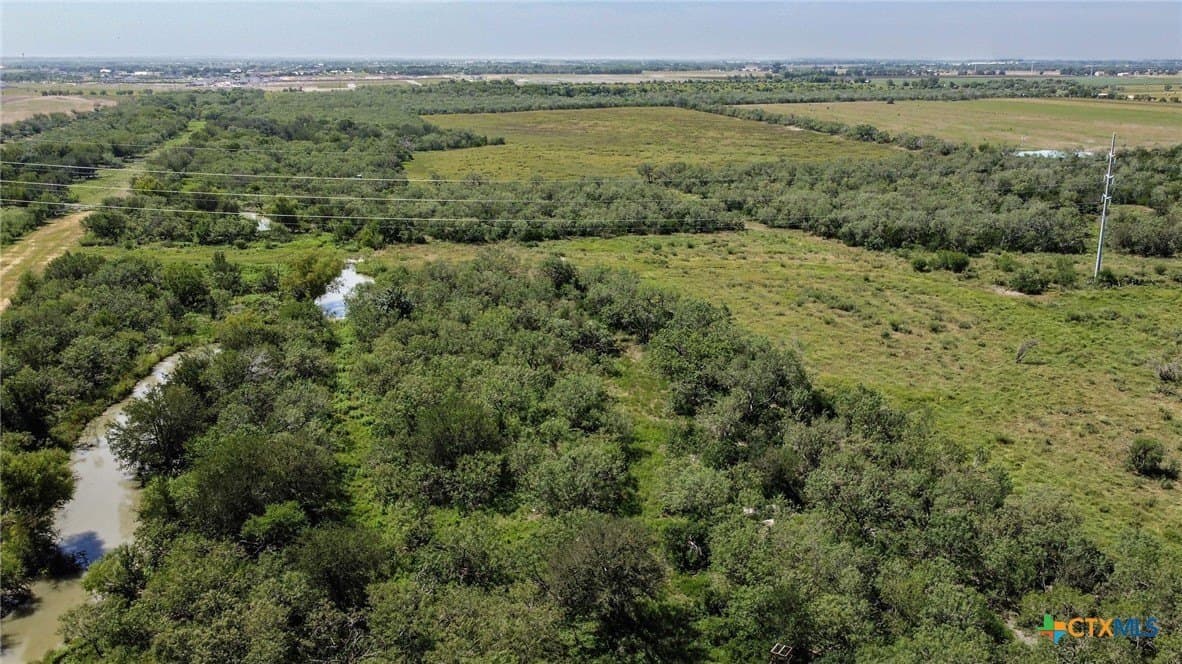 104.7 acres in Guadalupe County - photo 13