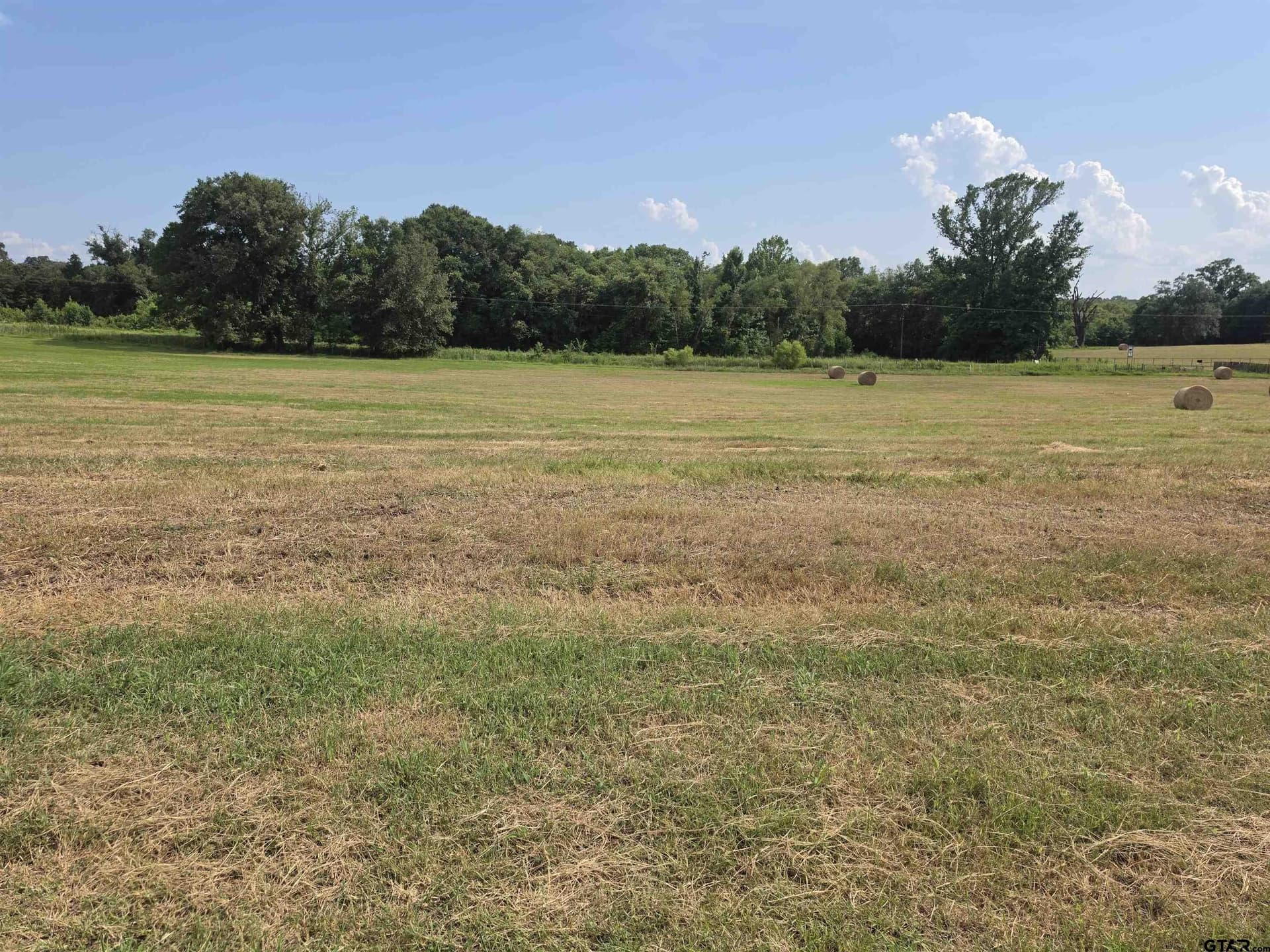 10.5 acres in Smith County - photo 5