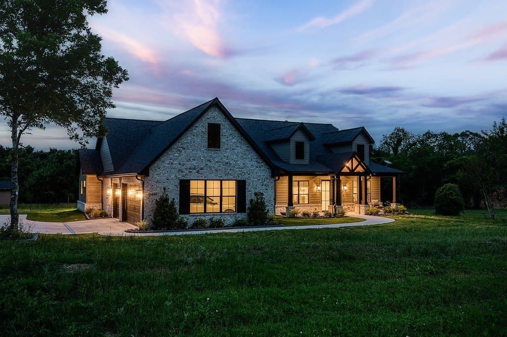 1.74 acres in Washington County gallery image 2