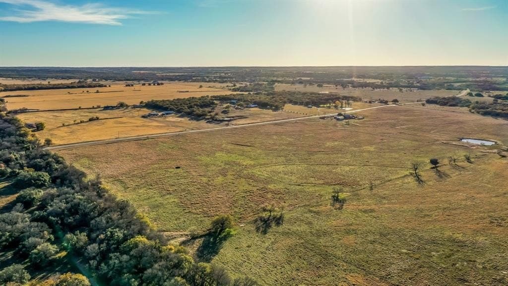 30 acres in Hood County