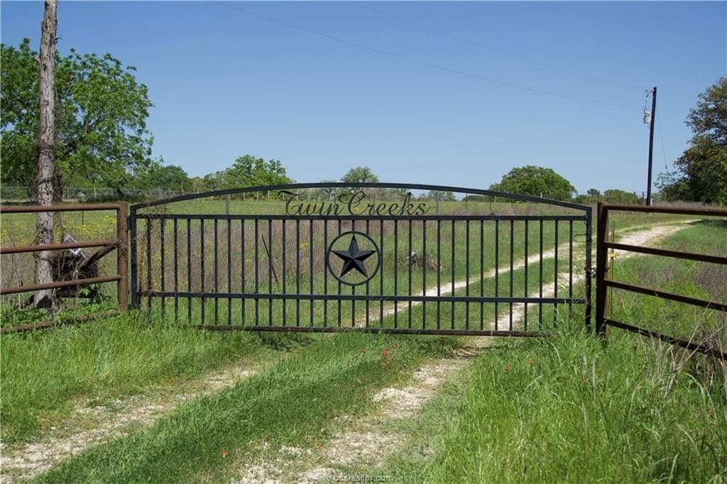 10 acres in Bastrop County - photo 20