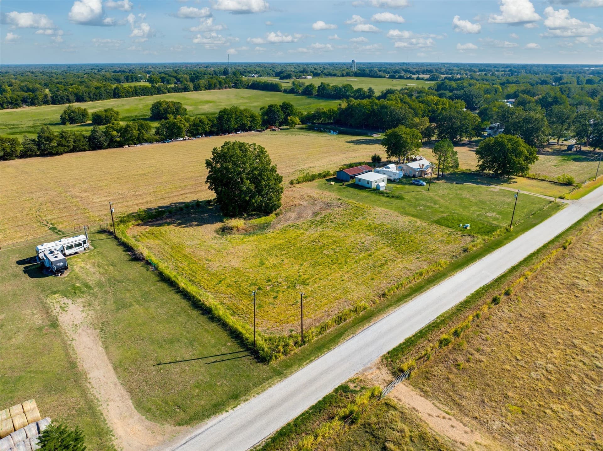 1 acres in Lamar County - photo 3