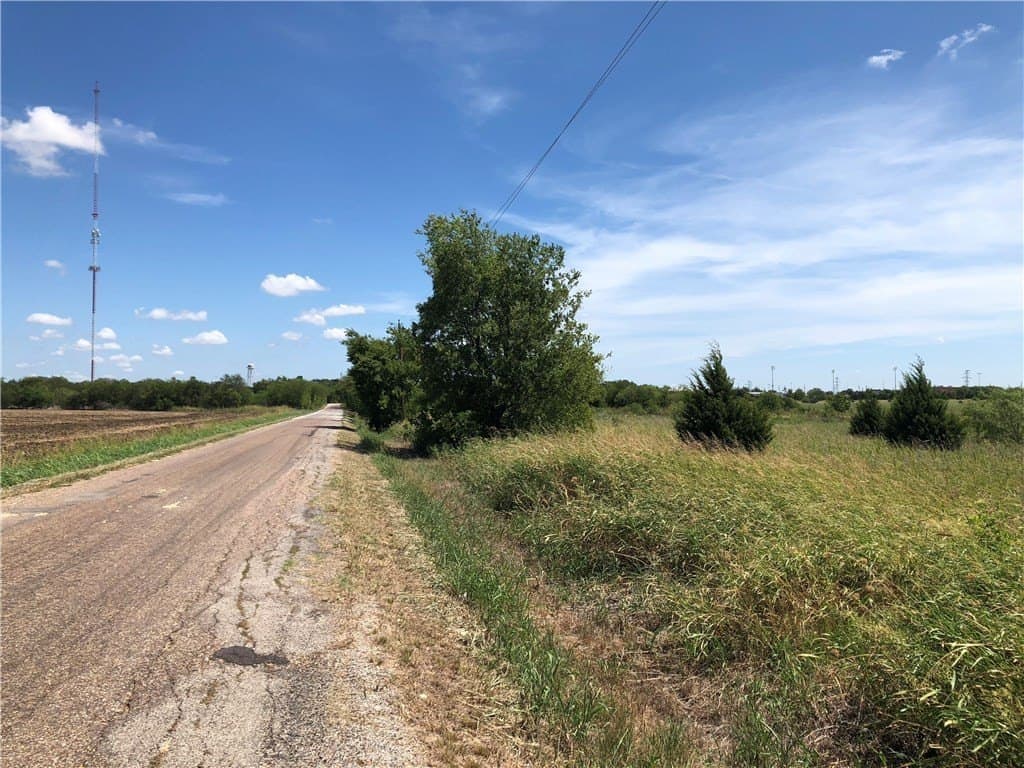 70.74 acres in Johnson County - photo 12