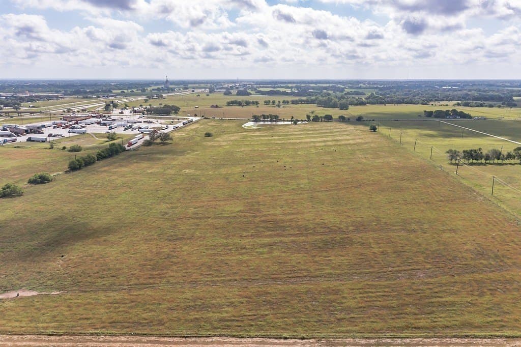 48.39 acres in Colorado County - photo 6