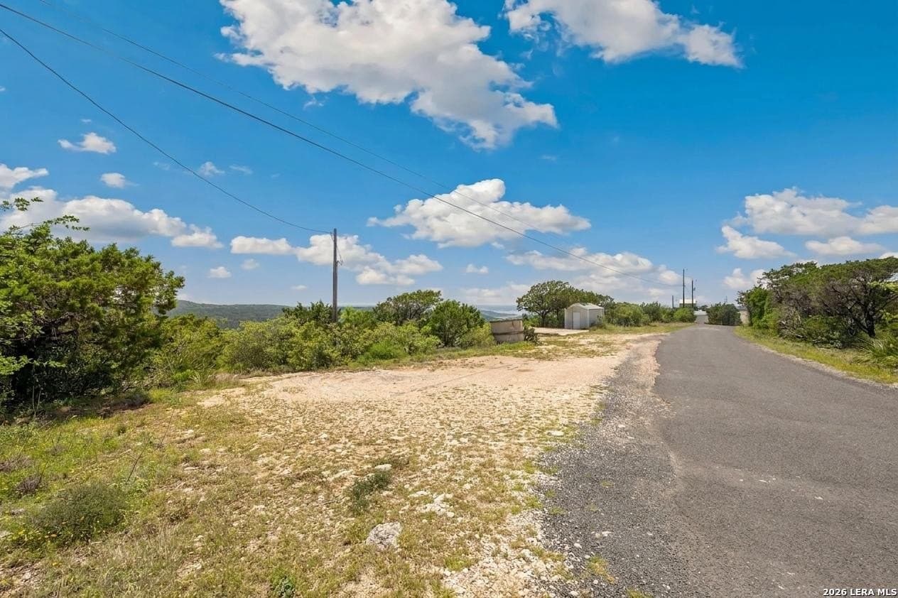 2.35 acres in Medina County gallery image 3