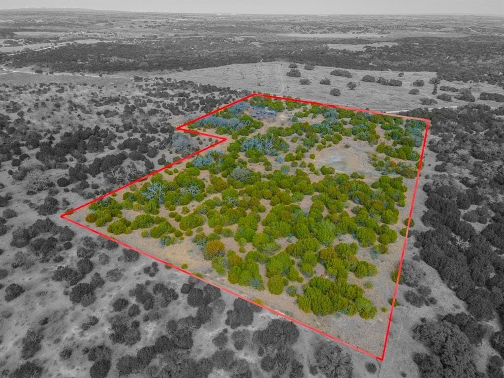 18.8 acres in Comanche County gallery image 2