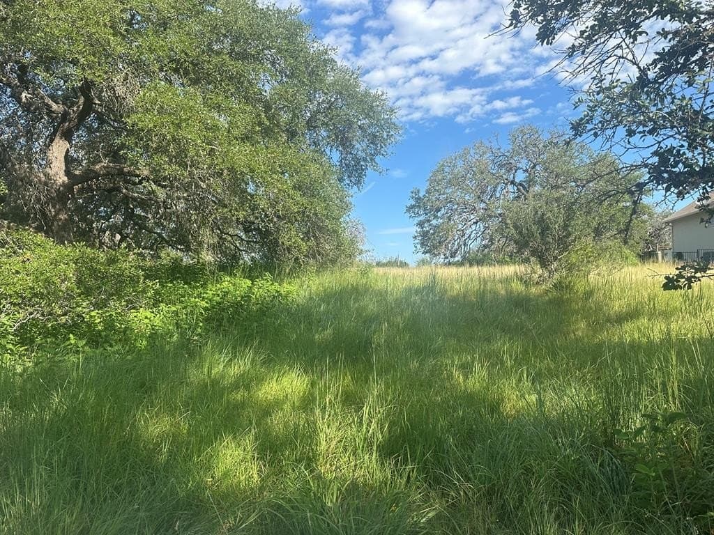 0.55 acres in Kerr County - photo 8