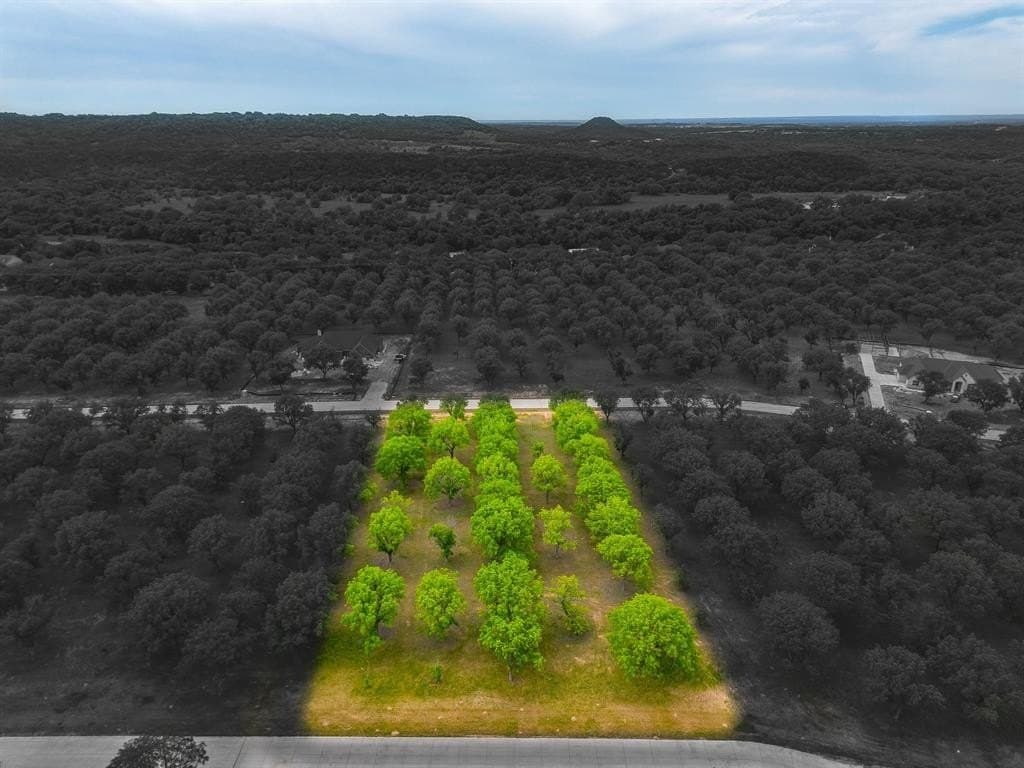 1.5 acres in Hood County gallery image 2