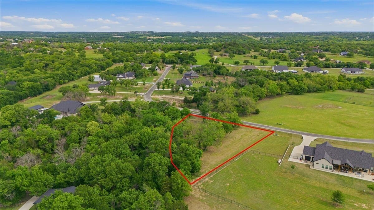 2.01 acres in Parker County gallery image 2