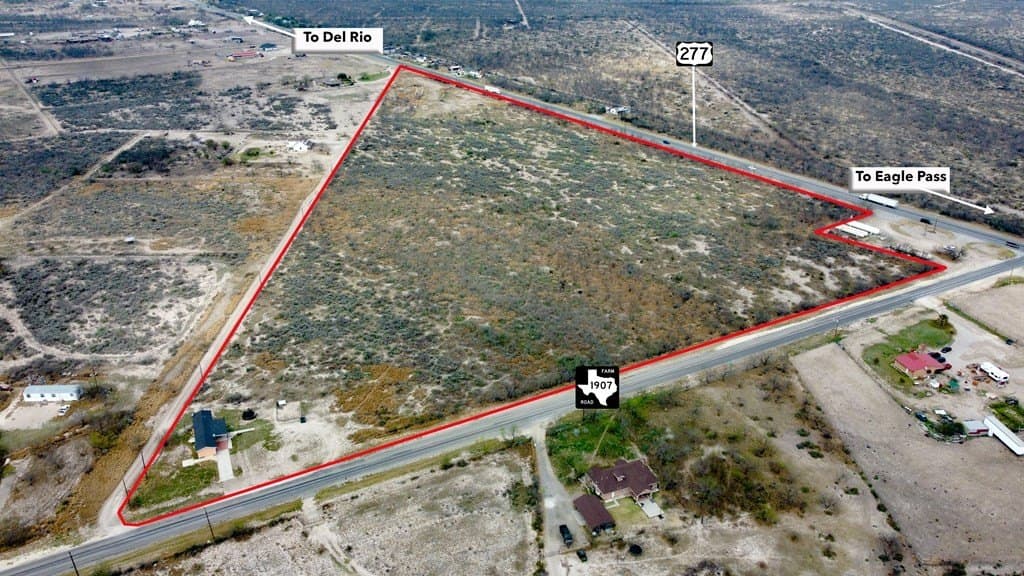 26 acres in Maverick County gallery image 3