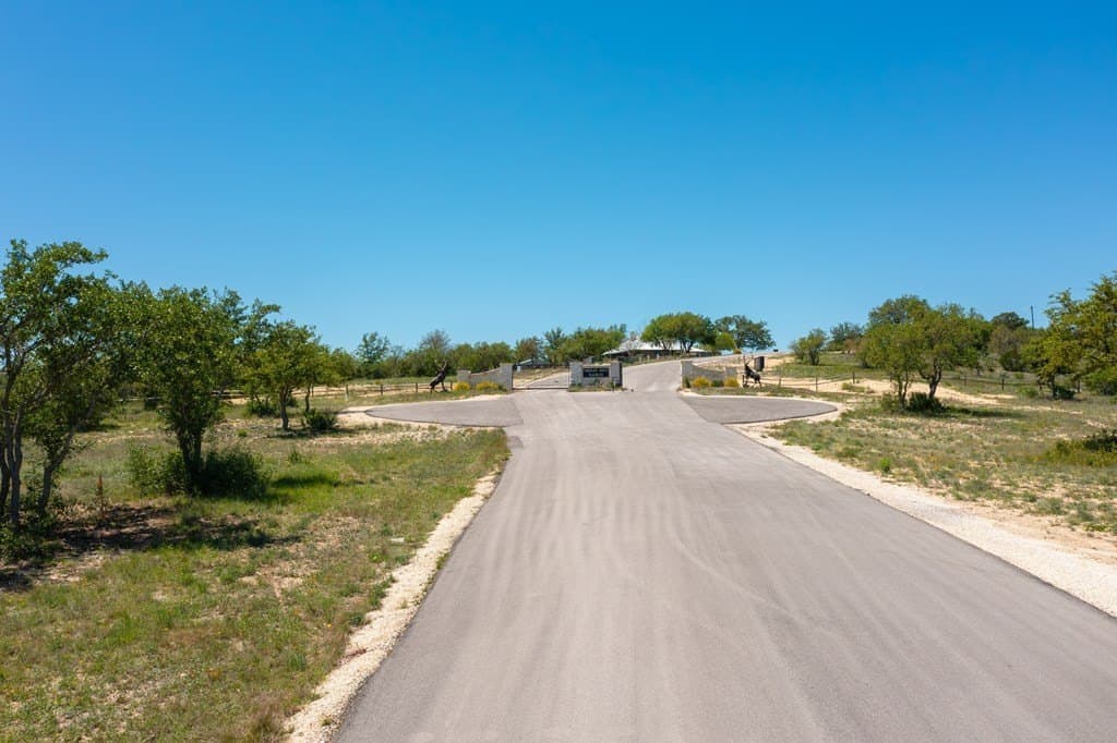5.03 acres in Kerr County - photo 7