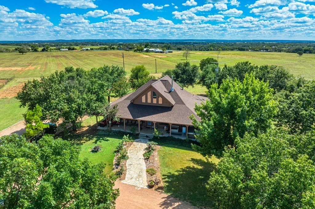 100.12 acres in Gillespie County - photo 10