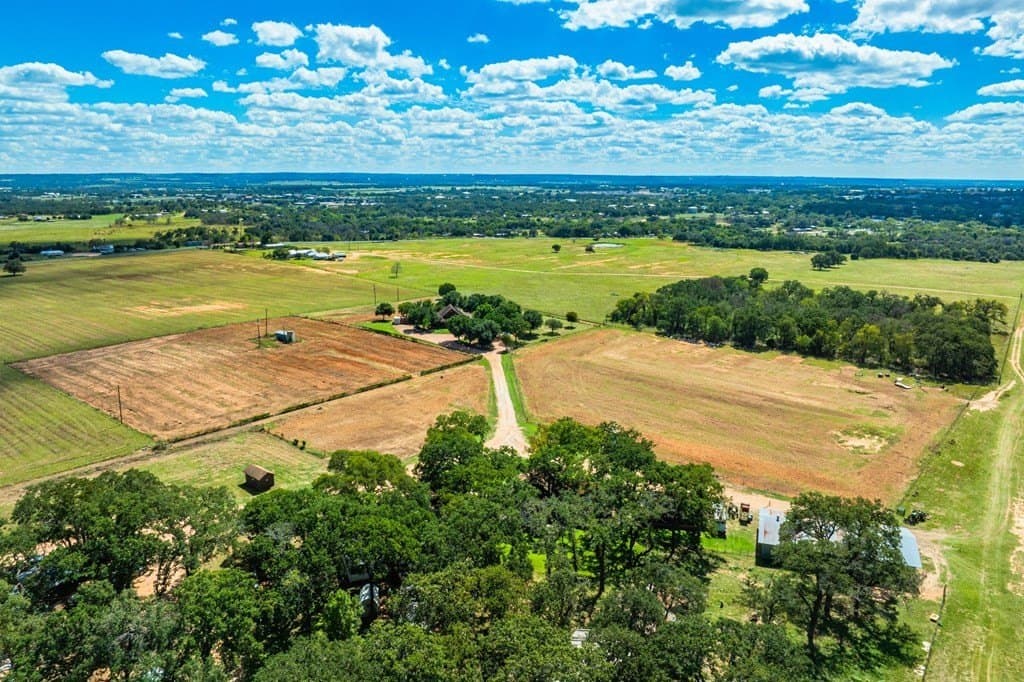 100.12 acres in Gillespie County - photo 14