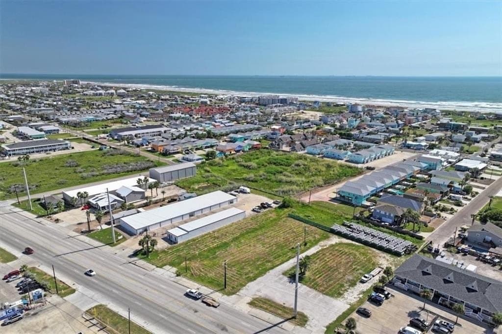 1.81 acres in Nueces County gallery image 2