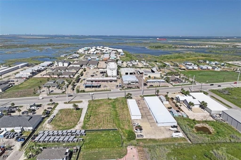 1.81 acres in Nueces County - photo 8