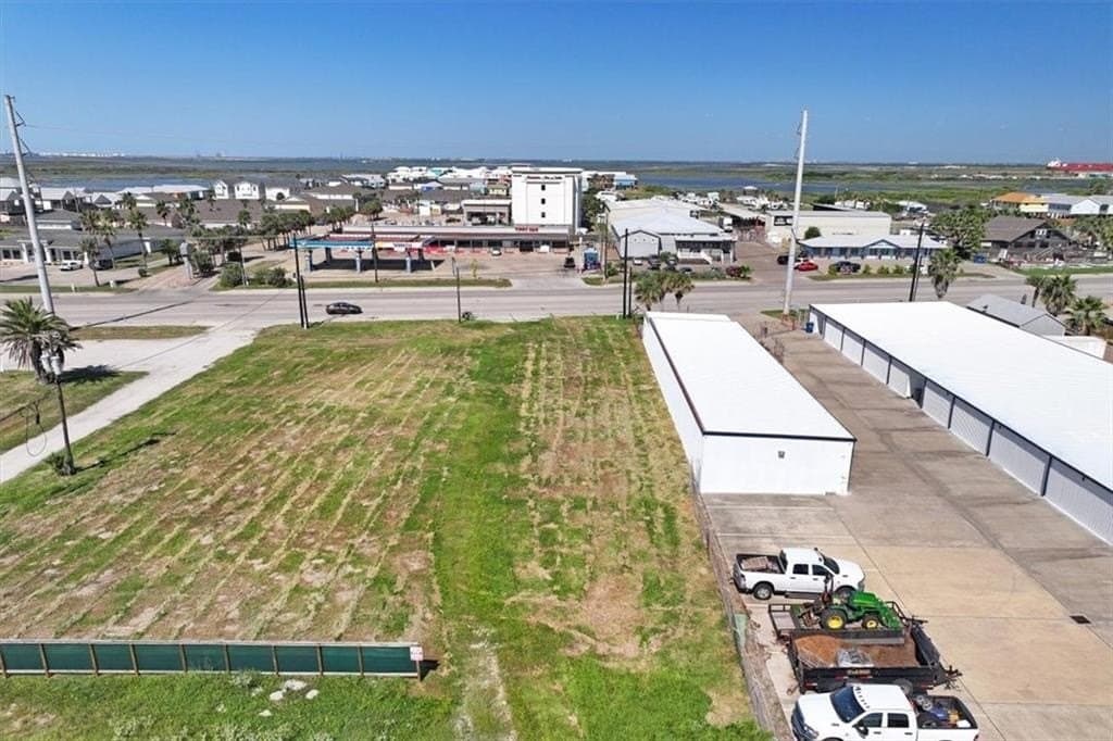 1.81 acres in Nueces County - photo 6