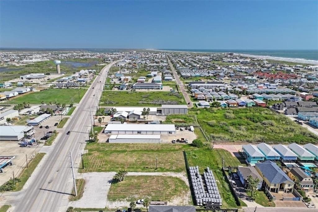 1.81 acres in Nueces County - photo 9