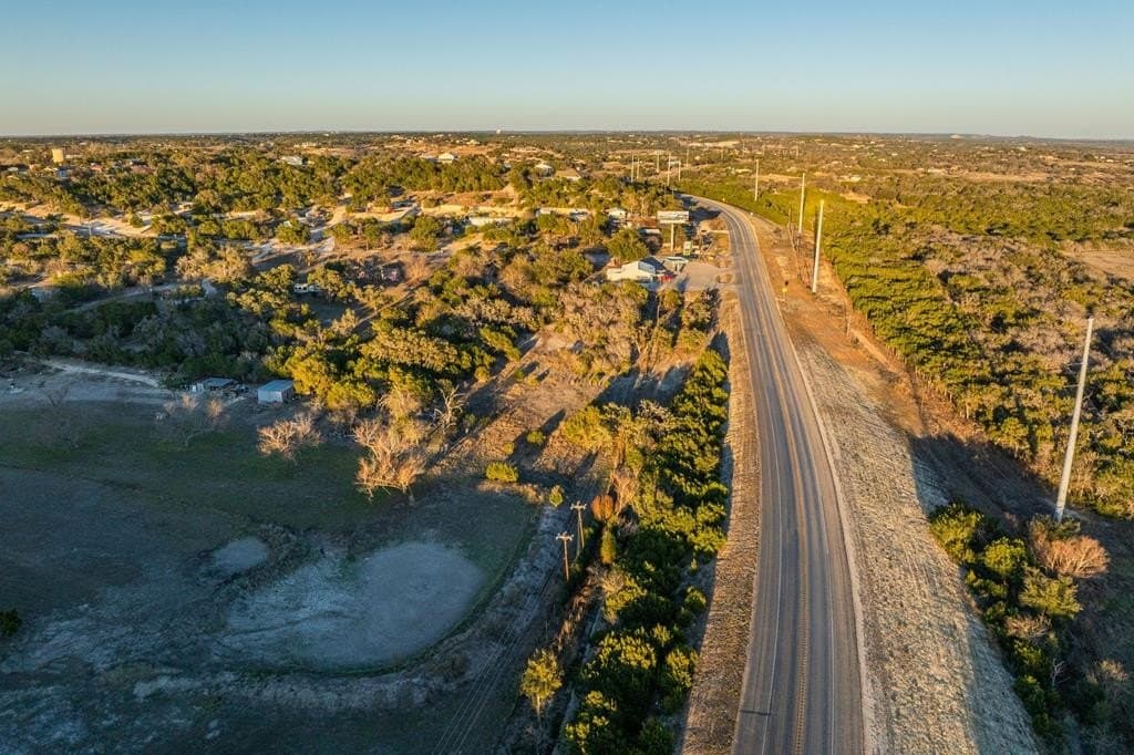 3.3 acres in Kerr County