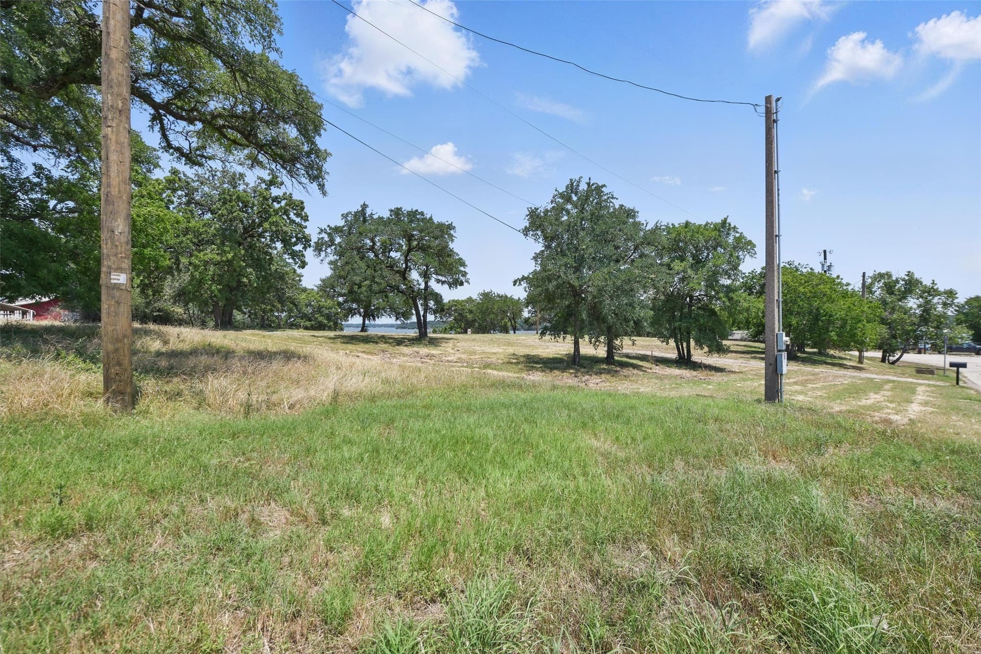 0.26 acres in Tarrant County - photo 15