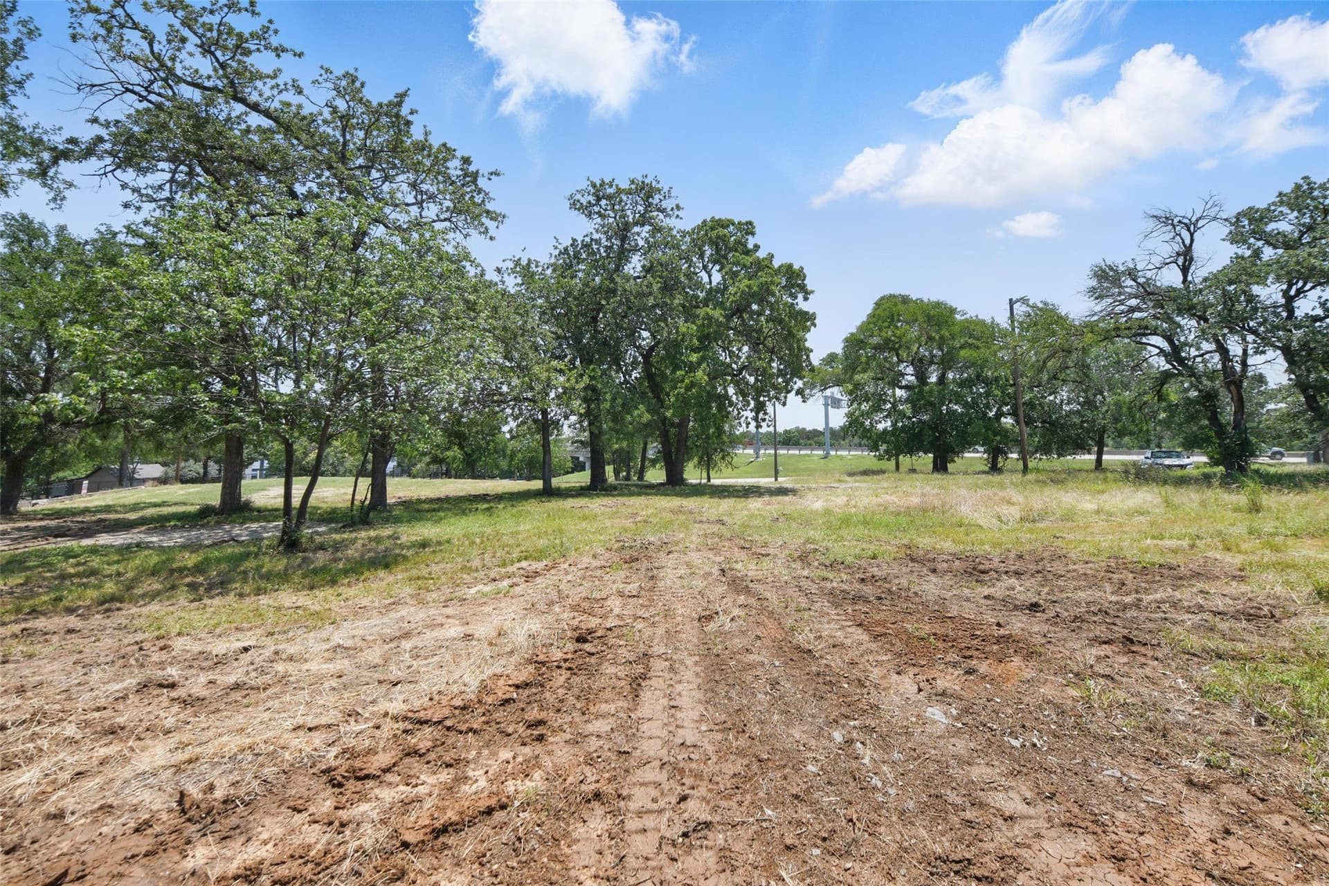0.26 acres in Tarrant County - photo 13