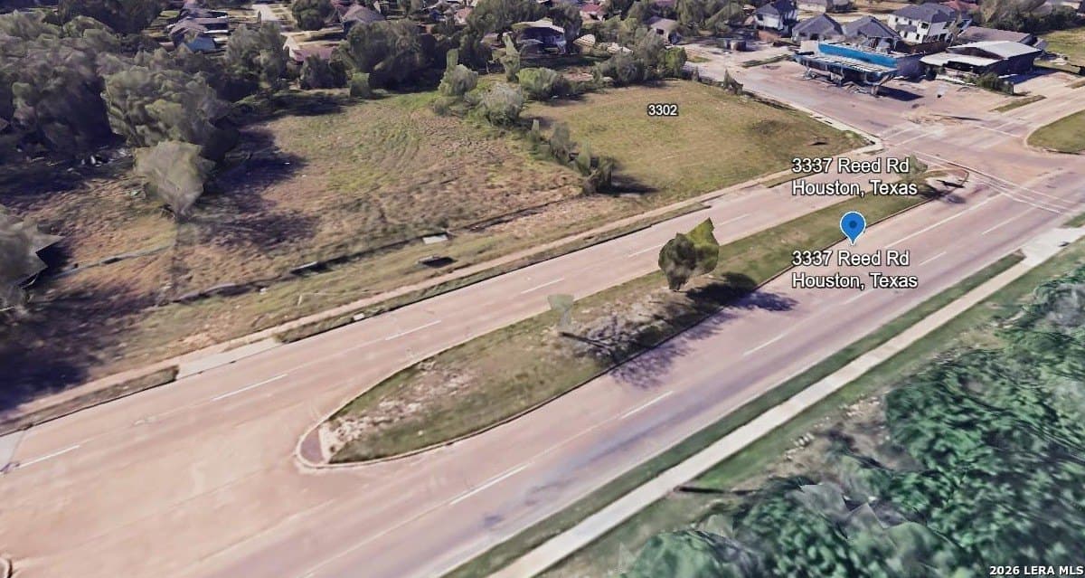 1.25 acres in Harris County