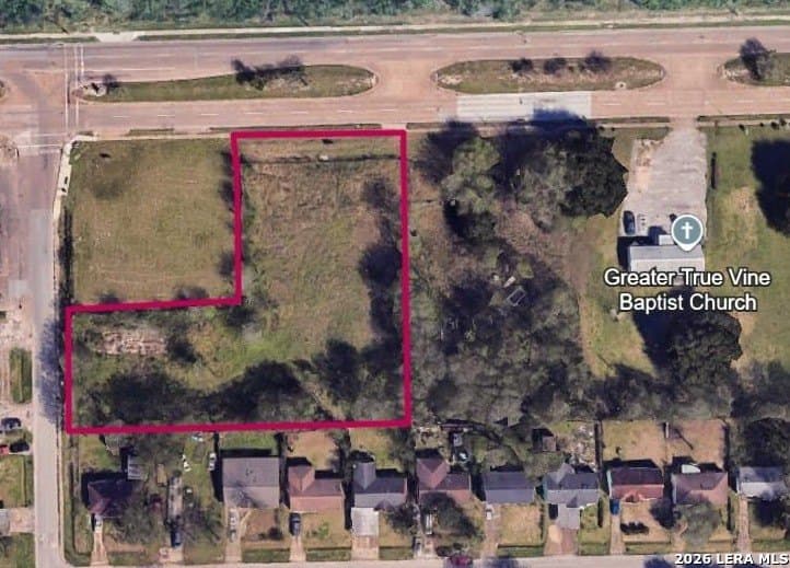 1.25 acres in Harris County gallery image 3