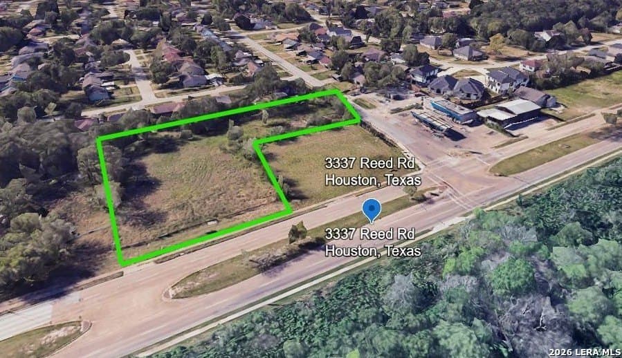 1.25 acres in Harris County gallery image 2