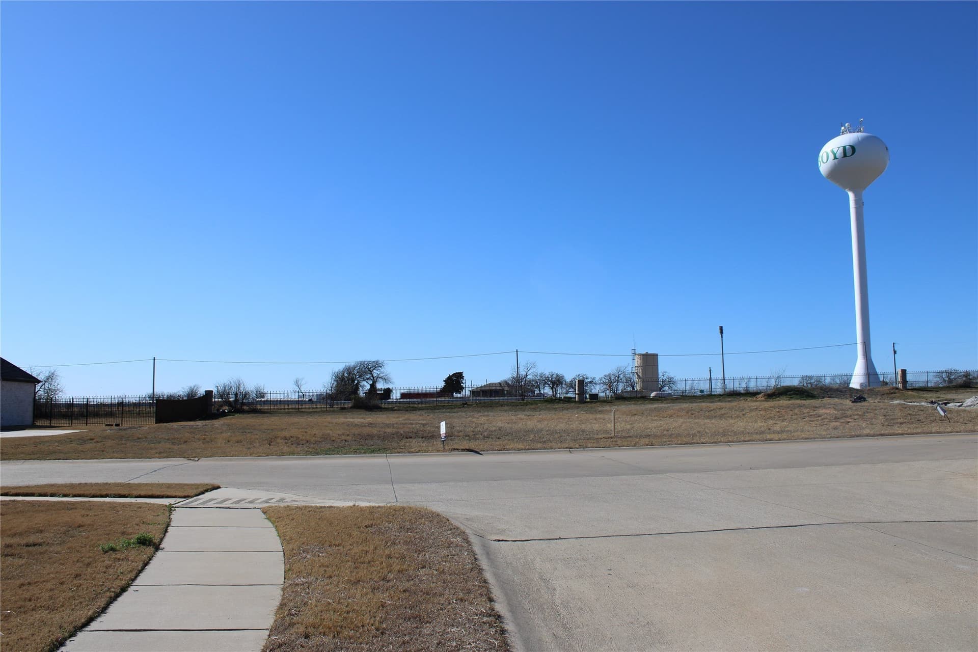 0.38 acres in Wise County - photo 14