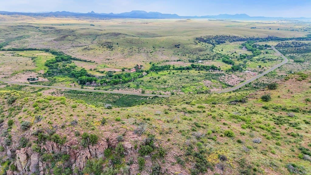 20 acres in Jeff Davis County - photo 9