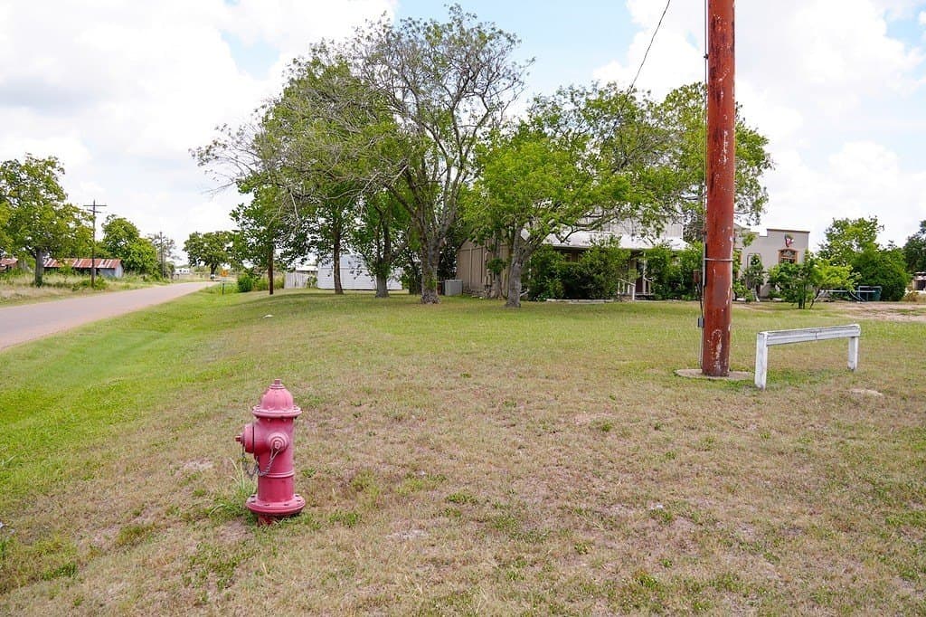 0.63 acres in Fayette County gallery image 3