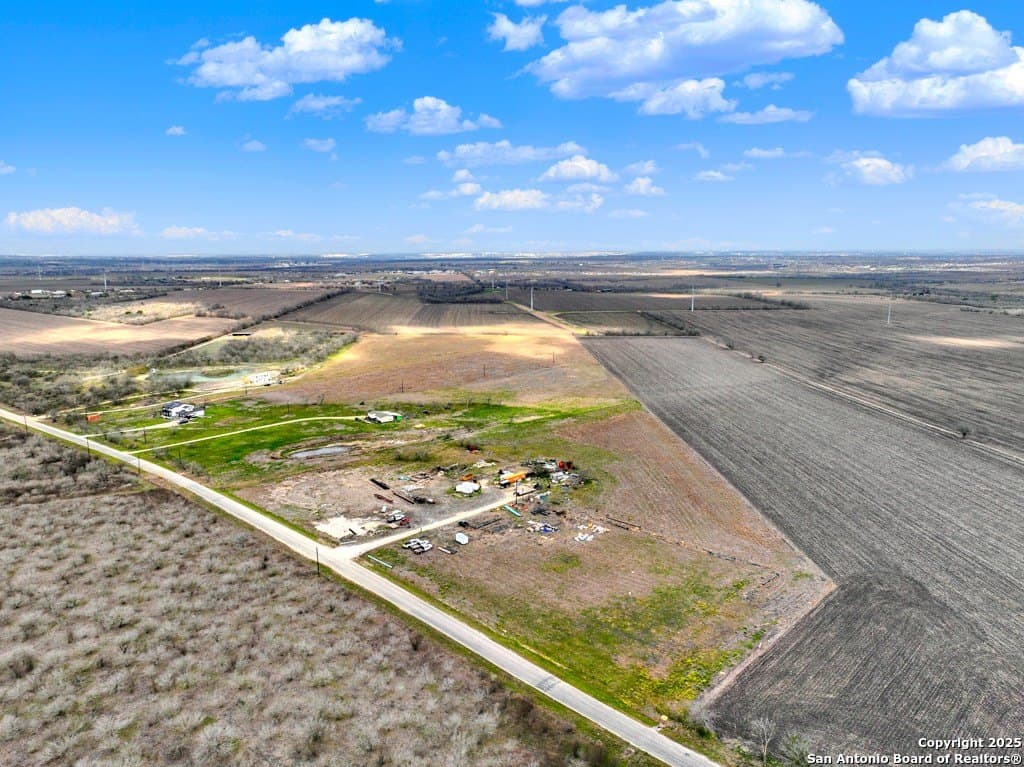 10.02 acres in Guadalupe County - photo 9