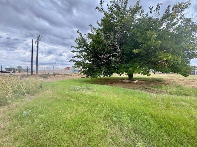 0.64 acres in Gaines County gallery image 4