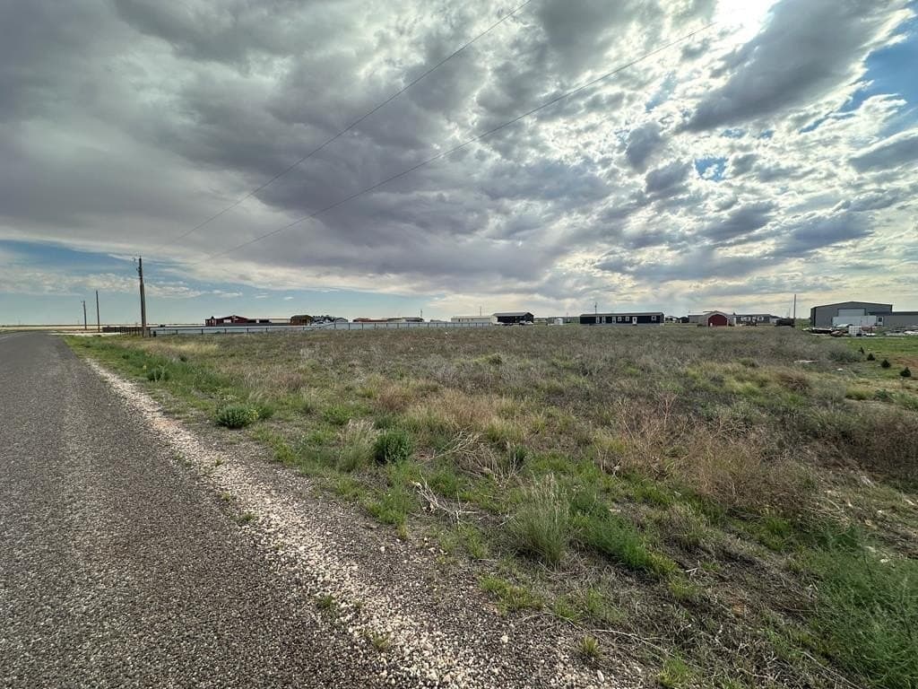 1.47 acres in Gaines County gallery image 3