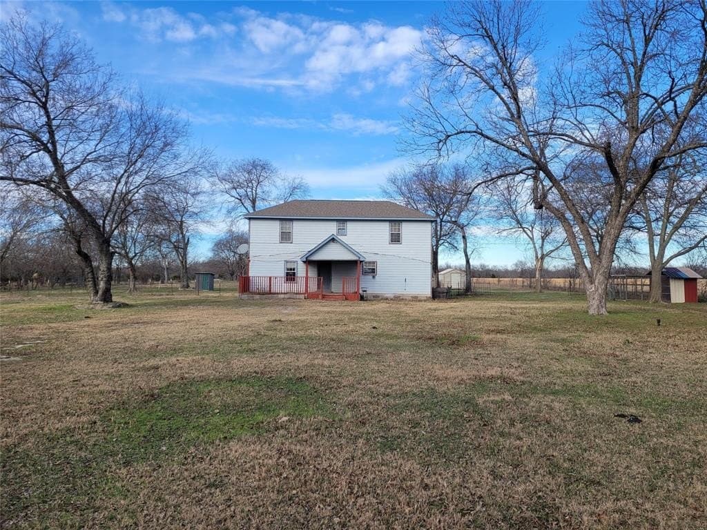10 acres in Hunt County gallery image 2