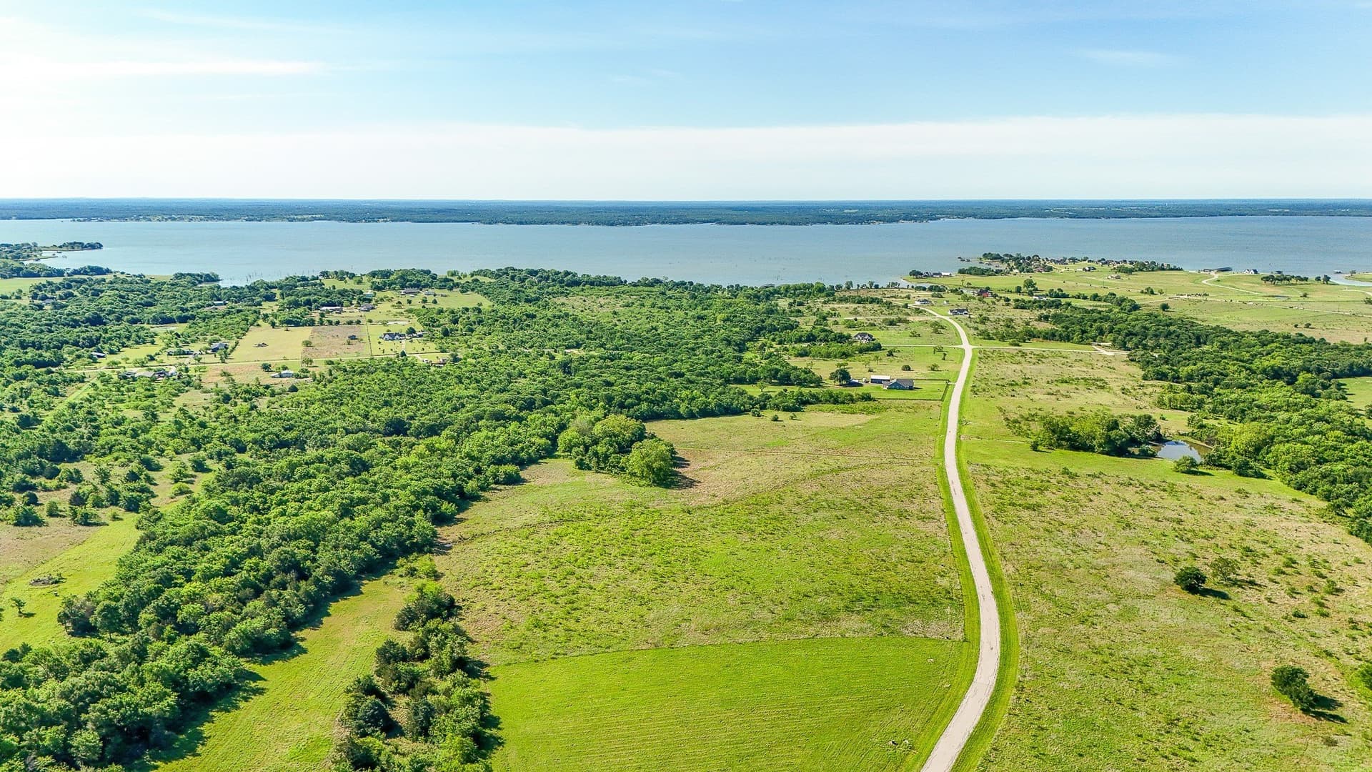 1.5 acres in Navarro County gallery image 2