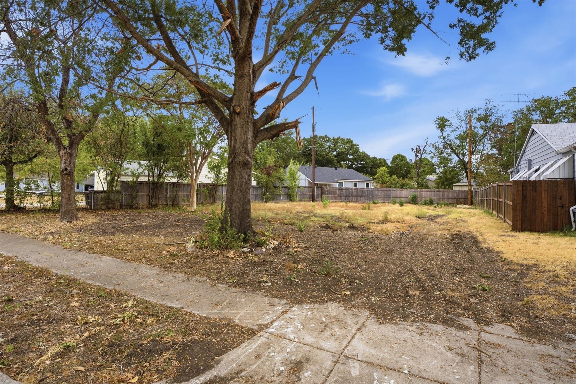0.17 acres in Tarrant County - photo 2