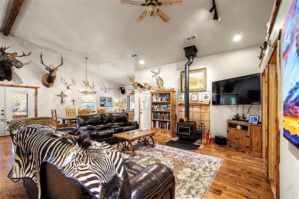 10.5 acres in Cooke County featured view