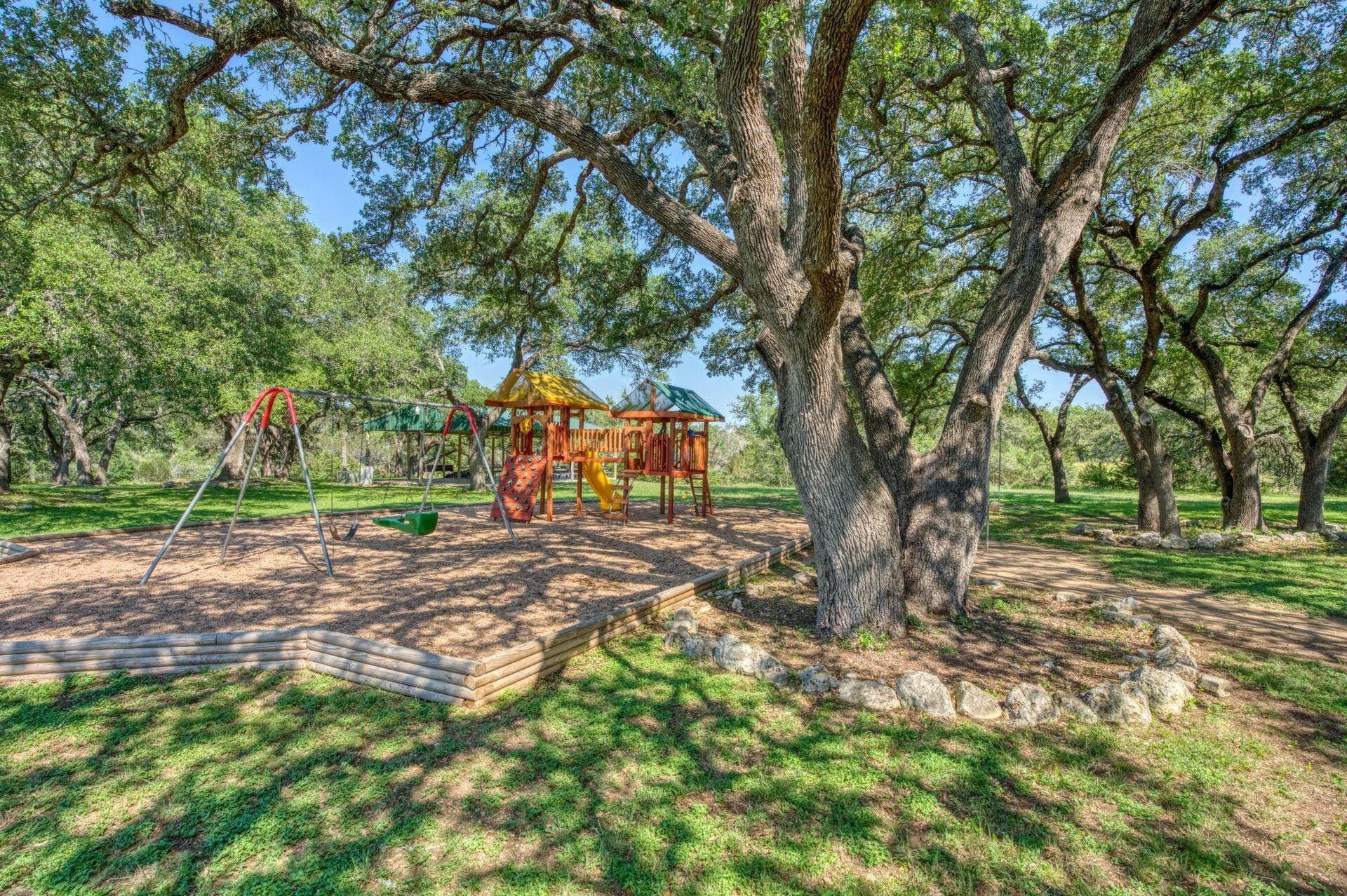 1.62 acres in Burnet County - photo 16